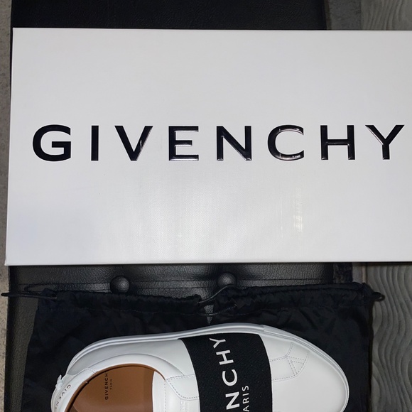 Givenchy Men’s Urban Street Sneaker SIZE 41 (U.S 8) - Picture 5 of 5